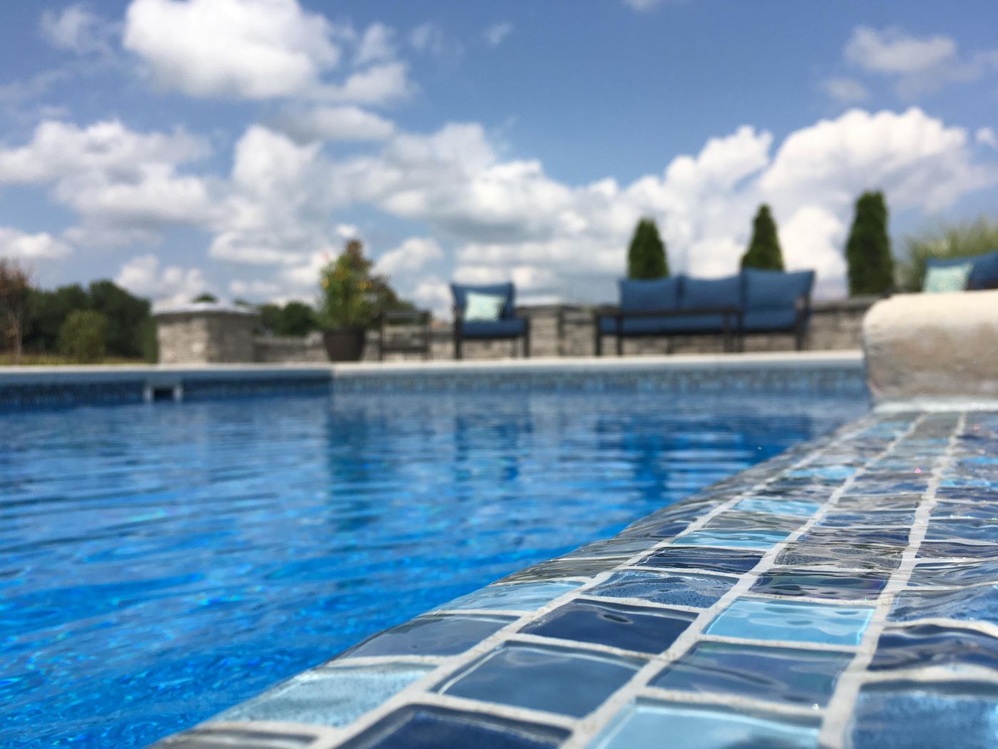 tanning-ledge-glass-tile