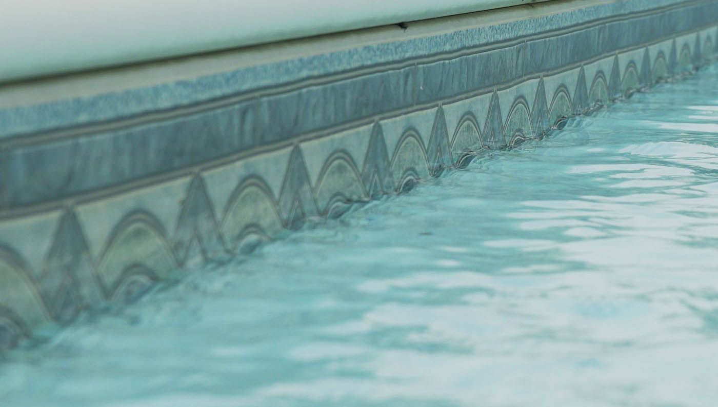 how long vinyl liner pools last