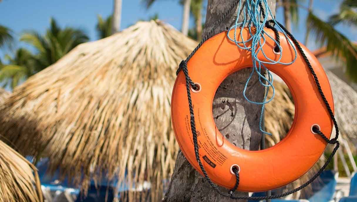 pool safety equipment life ring